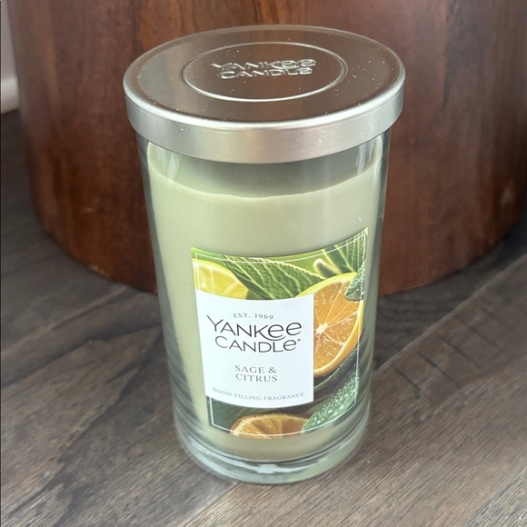 Yankee Candle Sage & Citrus Scented Soy 1 wick,refreshing,relaxing clean scent - Picture 1 of 6